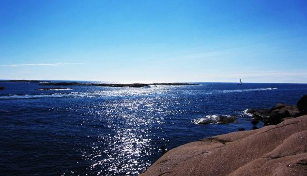 Västkusten (7 mil) Bohuslän har naturens blå, vindpinade