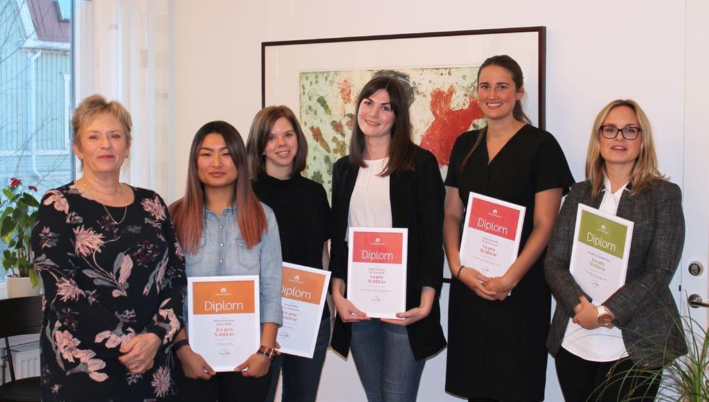 22 BROTTSOFFERMYNDIGHETENS ÅRSREDOVISNING 2018 Pristagarna i uppsatstävlingen Brottsoffer i fokus uppmärksammades vid en prisceremoni på Brottsoffermyndigheten.