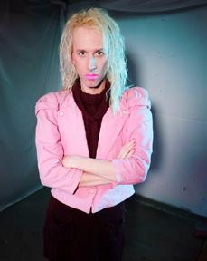 Nu har en ny generation arrangörer tagit vid, festivalen har återigen antagit en ny form och kommer att äga rum på nya platser i staden.