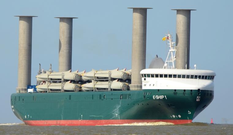 E-ship 1, som visas i figur 12 och 13, är byggt 2010 vid Cassens Shipyard i Emden, Tyskland. E-ship 1 sköter transporter åt Enercon, som tillverkar vindkraftverk.