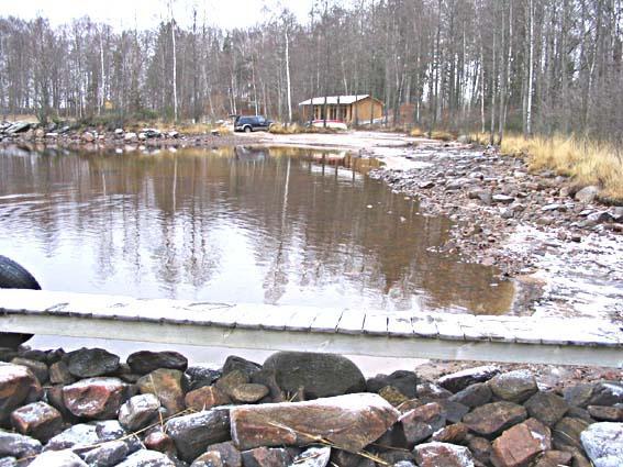 Bottenfauna i sjölitoral Bilaga 15 510. Bolmen, Prästnabben Datum: 2005-11-22 Flodområde: 98 Lagan Koordinat: 6302800/1371730 N Pir Brygga Foto XX X X X Hamn Proverna togs mellan bryggan och hamnen.