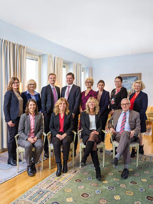 Styrelse KPA AB Främre raden från vänster Susanna Järnek, arbetstagarrepresentant Elisabeth Sasse Vesna Jovic Anders Knape Bakre raden från vänster Lena Dahl Lena Micko,