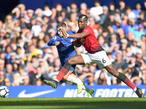 åde spelare och ledare fick hålla i Mourinho som försökte följa Marco Ianni ner i spelartunneln. Trots att United var nära att vinna var det rättvist med oavgjort som matchen gestaltade sig.