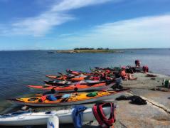 LITE LÄNGRE, LITE SNABBARE Datum: 9-10 juni Under den här helgen lägger vi mer tid på paddling och tar oss på så sätt lite längre än vanlig Norrviken-standard.