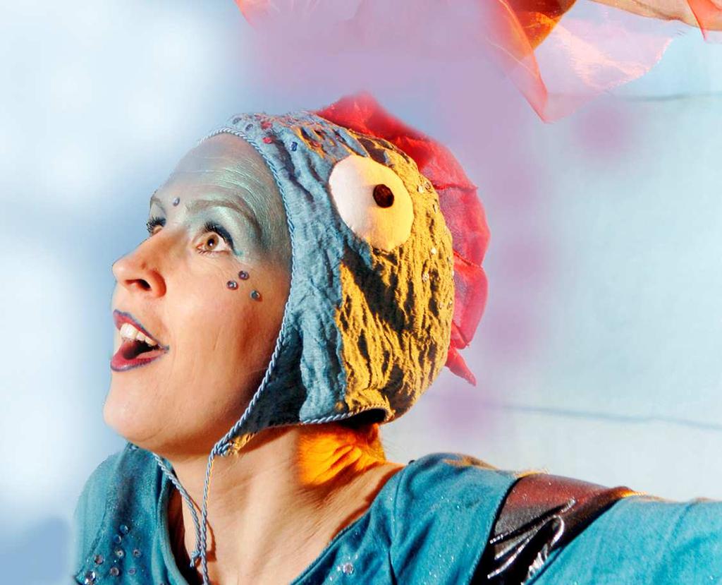 Räven i den kolsvarta natten Teater Pero Onsdag 5 september klockan 09:30-10:00 och 10:45-11:15, Kajutan, Henån, från 3 år Torsdag 6 september klockan 09:30-10:00 och 10:45-11:15, Varekils skola,