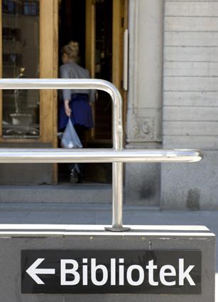 Samverkan kring biblioteksplaner KB, den regionala biblioteksverksamheten och den kommunala nivån samverkar Höstens kring uppdraget i bibliotekslagens 18.