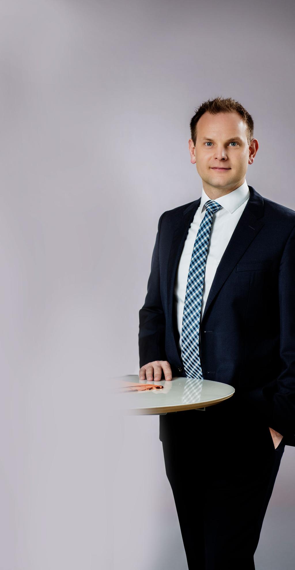 KOMMENTARER FRÅN VD YTTERLIGARE ETT STABILT KVARTAL OCH EN STARK AVSLUTNING PÅ 2017 Vi kan summera ytterligare ett stabilt kvartal och en stark avslutning på året med betydande omsättningstillväxt,