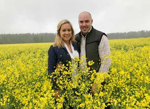 Växtnäringen ska placeras på 5-7 cm djup där det finns fukt så gödselmedlet kan börja lösas upp. Placeringen på djupet där det finns vatten är avgörande för ett högt växtnäringsutnyttjande.
