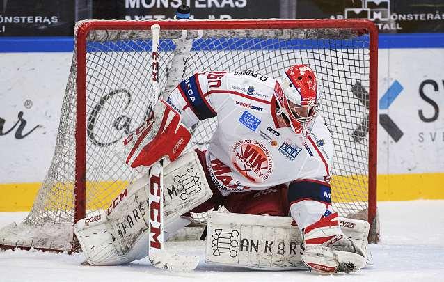 3% Var Viktor Östlunds räddningsprocent förra säsongen. Emil Kruses bästa notering i hockeyallsvenskan är 90.8% från säsongen 16/17 i BIK Karlskoga.