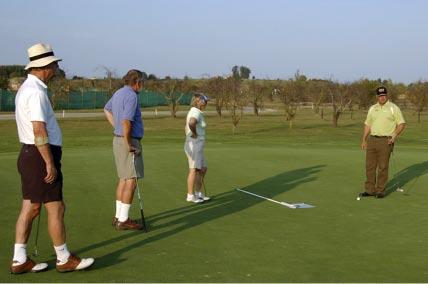 Golfbana Oavsett ditt handicap, så är vi övertygade om att du kommer att trivas på Château des Vigiers.