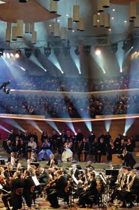 Sofia Jupither har regisserat för både teater och tv och hennes uppsättning av Salome med Nina Stemme hyllades stort av kritikerna. LA TRAVIATA Verdi 15 december 19.