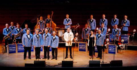 Konsert med Glenn Miller Orchestra Söndag 21 oktober kl. 16.00 Ännu efter mer än 70 år spelas Glenn Millers musikarrangemang fortfarande världen över. En orkester bör ha sitt alldeles eget sound.