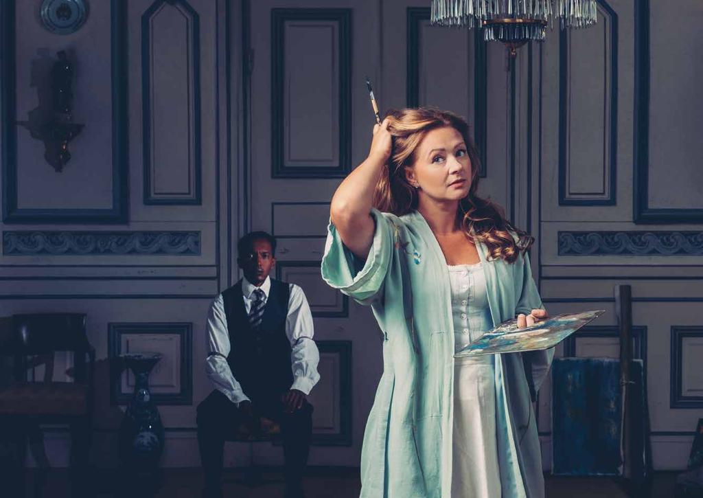 Florrie Av Kjell Sundstedt I den varma sommarkvällen sitter Florrie Hamilton, den sista kvarvarande av systrarna på Högfors herrgård, och väntar på författarinnan och kvinnosakskämpen Emilia