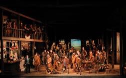 Tony Award-vinnande Darko Tresnjak gör sin Metdebut som regissör av den första uppsättningen av Simson och Delila på Met på 20 år. Dirigent: Sir Mark Elder. Regi: Darko Tresnjak.