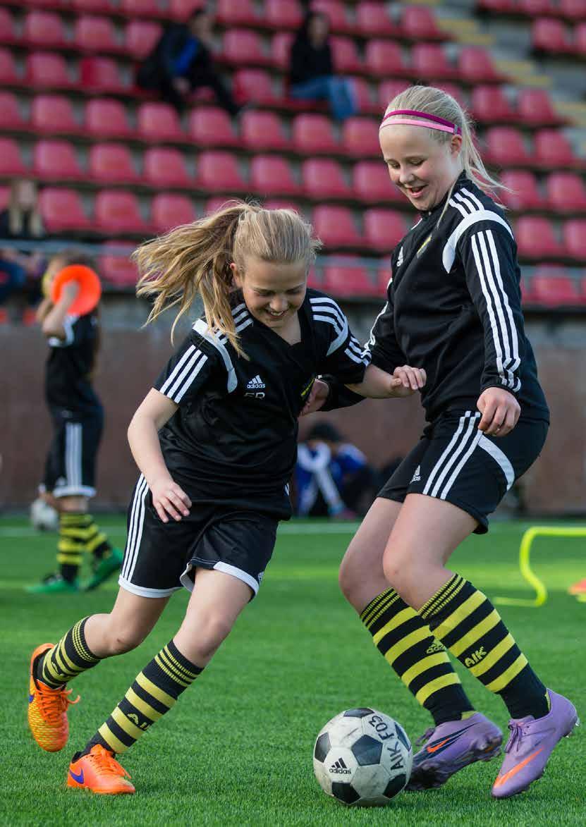 FLICKVERKSAMHETEN 32 AIK