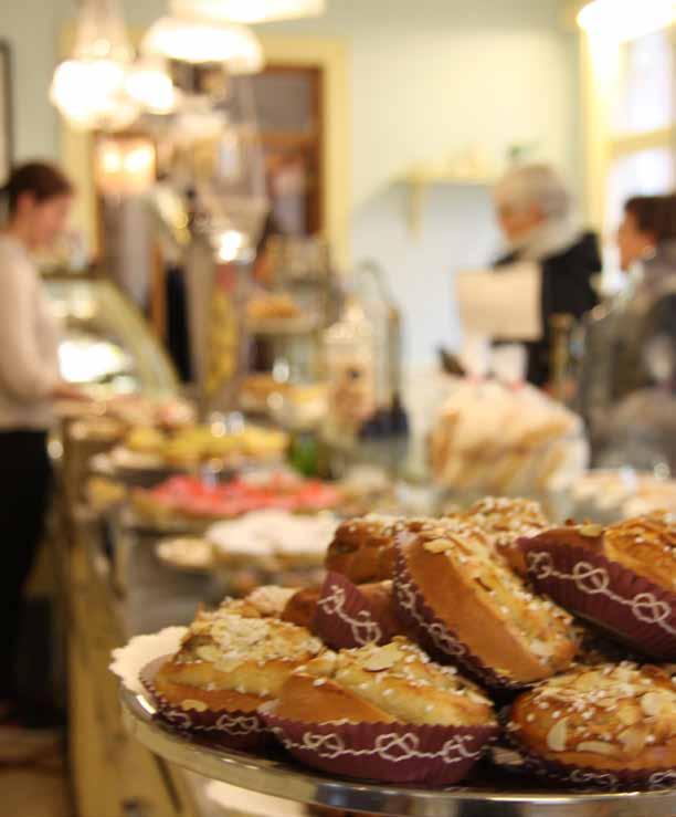 Konditoribageriet Skaragatan 11, Lidköping 0510-261 80 Gammalt café med stort sortiment av traditionella kakor, bakelser