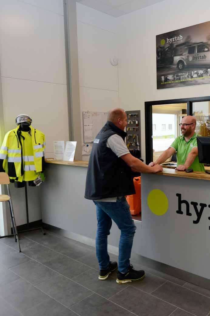 Hyrförsäkring Med Hyrtab hyrförsäkring får du trygghet och kontroll över skade- och stöldrisken för de maskiner och material ni hyr från oss.