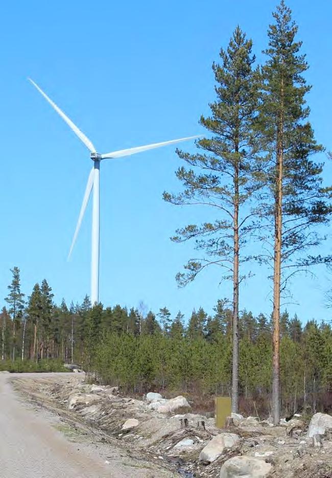 Vindkraftselen överförs med jordkabel till en elstation som skall byggas inom vindparksområdet. El- och dataöverföringskablar inom parken grävs ner i ett kabeldike som normalt är 0,5 1 meter djupt.