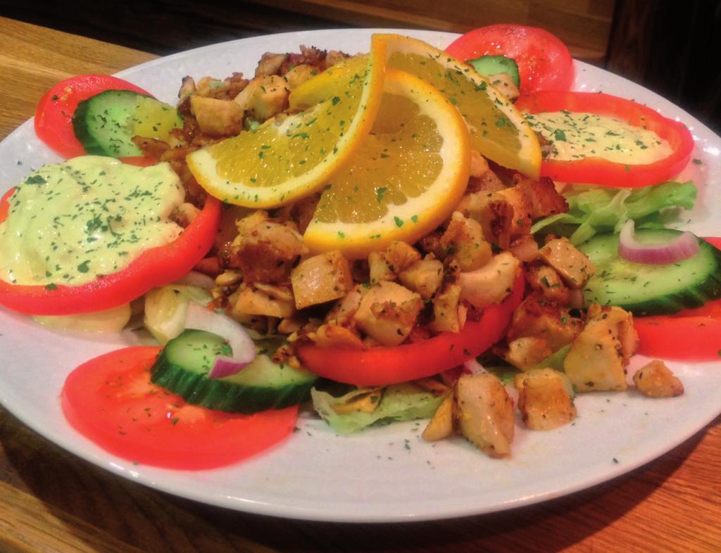 Kycklingsallad / Chickensalad 105:- Räksallad / Prawnsalad 110:- Grekisk sallad / Greeksalad 105:- ISBERGSALLAD, GURKA, TOMAT, LÖK, ANANAS, FÄRSK RÖD PAPRIKA,