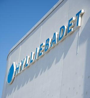 Det är enkelt att ta sig till och från Hyllie med tåg, bil, buss eller cykel. Tåget in till centrala Malmö tar bara 3 6 minuter.