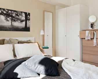 Rätvänd planlösning TECKENFÖRKLARIN HS Förråd arderob Högskåp allationsskåp Kyl/Frys Städskåp Tvättmaskin Spegelvänd planlösning Balkong/ altan ca 7 Balkong/ altan ca 7 11,5 11,5 Arbetsrum 10,9 Plats