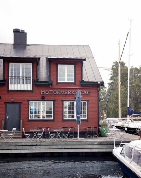 VÄLBESÖKTA OCH OMTYCKTA