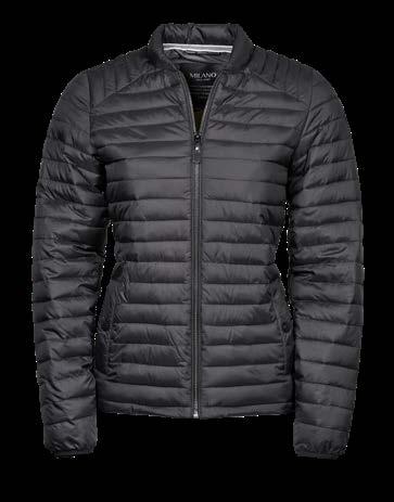 Deep Navy Hunter Green Tillgänglig nu i större storlekar NEW STYLE NEWPORT JACKET Style 9600/9601 Trendsättande sportig jacka i följsam 300T polyester med