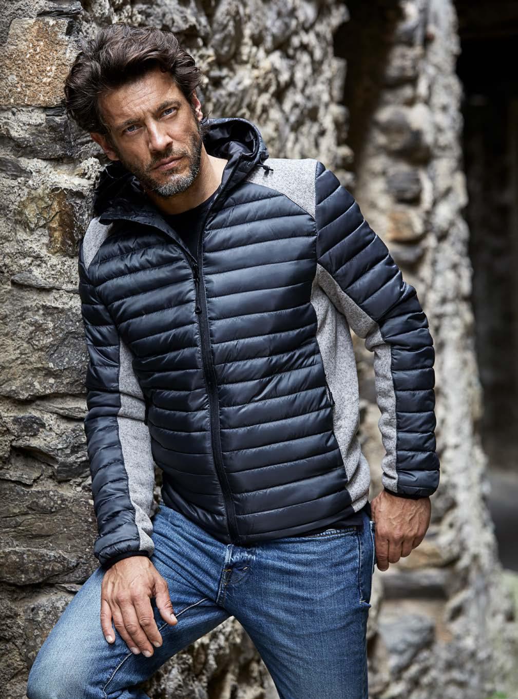 9610 Ladies Hooded