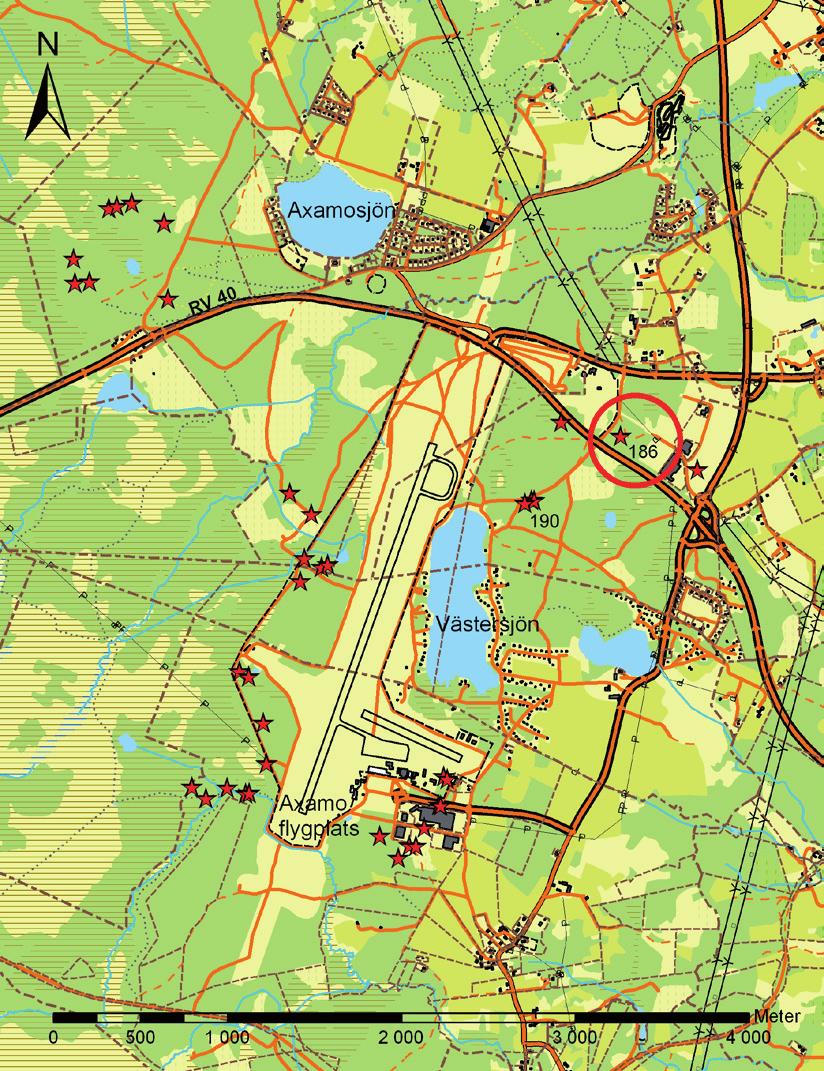 6 ARKEOLOGISK RAPPORT 2008:23 Ugnarna rensades fram samt undersöktes och dokumenterades stratigrafiskt. Allt material från slaggvarpet sållades och slagg och ugnsdelar vägdes.