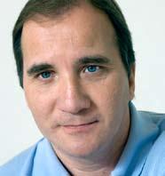Den svenska industriproduktionen ökar mer än i de flesta andra länder, säger Stefan Löfven, ordförande för IF Metall. Arbetslösheten skulle öka. De svenska arbetarnas löner bli lägre.