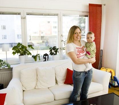 Fönsterrenovering RENOVERING Ingen kunde matcha MIR Egentligen ville Rose Edlund och de andra i BRF Åbygårdarna, Västerhaninge, ha en totalentreprenör när man skulle göra i ordning fasad och fönster