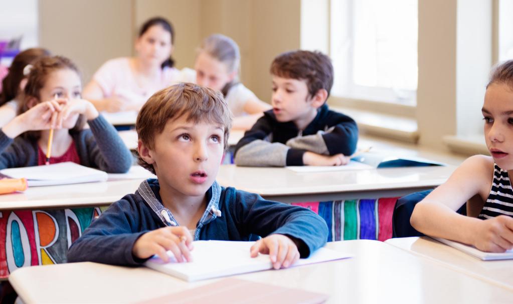 Skolstart Mer kunskap, mer tid att lära 1. Topp tio i världen inom tio år. Skolan kräver fortsätta kunskapsreformer. Inom tio år ska vi åter ha en kunskapsskola i världsklass. 2. Förstatliga skolan.