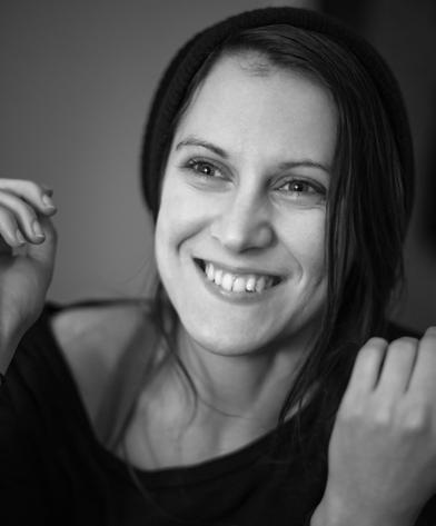 Dans är min passion i livet Elin Helméus undervisar på Dansstudion och har kurser i olika danstekniker.