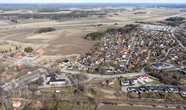 t med omkringliggande fornlämningar markerade på utdrag ur Fastighetskartan, blad 66G4eS. Skala 1:10 000. Nedan: Figur 3.