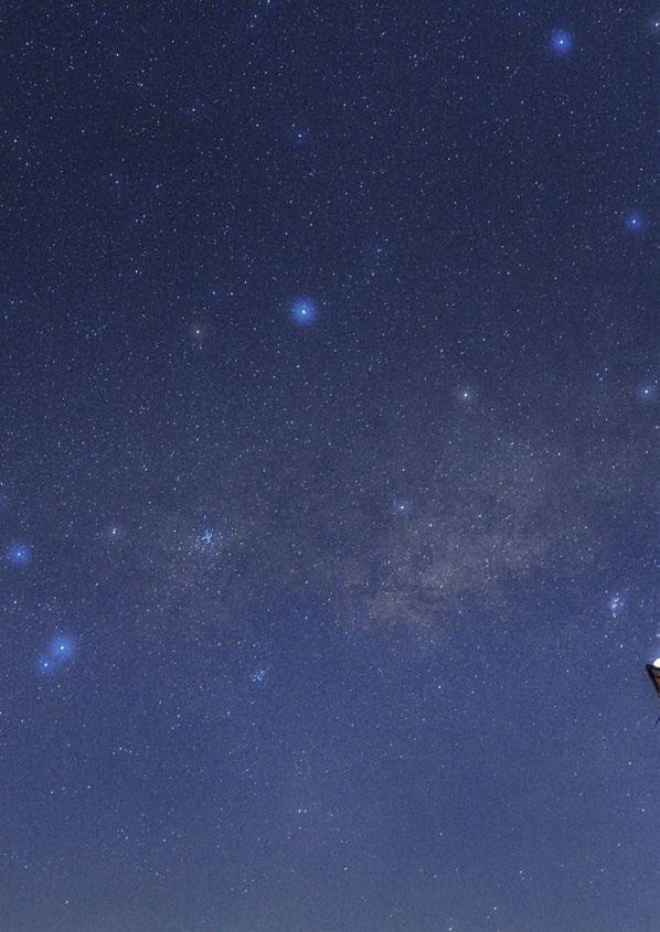 ESO/WFI (Optical); MPIfR/ESO/APEX/A. Weiss et al.