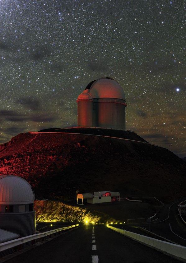 La Silla-observatoriet om natten.