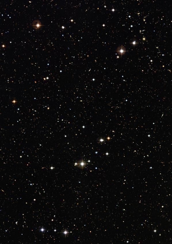 Vetenskapliga höjdpunkter 5 Den första bilden på en exoplanet VLT var först med att avbilda en planet utanför vårt solsystem.