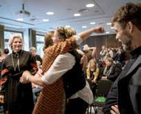 Klockan är strax före 10 och stämningen bland de samlade barnmorskorna i konferensrummet på hotellet i Stockholm är fokuserad.