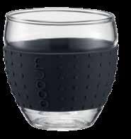 Transparenta muggar i glas.