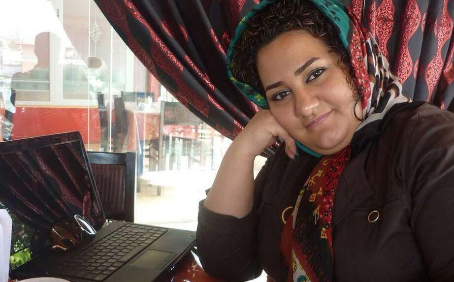 SJU ÅRS FÄNGELSE FÖR PROTEST MOT AVRÄTTNING Det var 2014 som Atena Daemi, en 26-årig människorättsförsvarare från Tehran, började protestera mot vad som hände Reynas Jabbari.