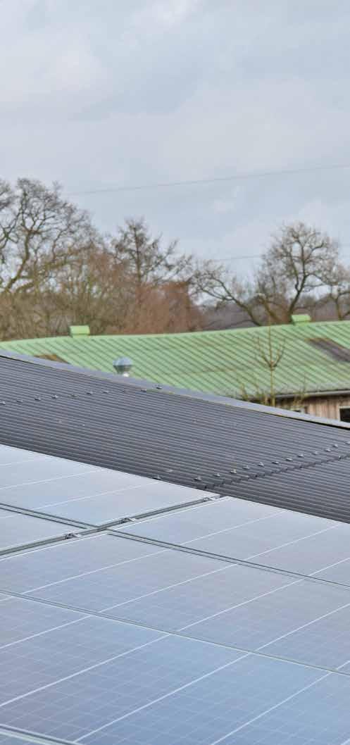 synen på vattenfall Smarta decentraliserade lösningar Många fastighetsägare och bostadsrättsägare engagerar sig för hållbarhet och har visat intresse för att både lagra och producera sin egen energi.