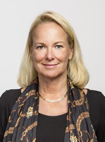 Hon har också varit Nordisk CFO för Mc Donald s. Ordinarie styrelseledamot i SEKAB BioFuels & Chemicals AB samt Folksam Liv, OK-Q8 AB och KF.