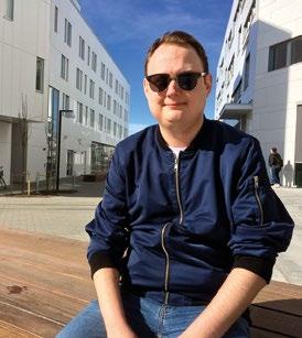 STUDENT Jimmy Rodenfelt Studerar: Förskollärarprogrammet Kommer från: Örebro Varför sökte du programmet? Jag ville gå en utbildning som leder till jobb.