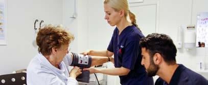 Flera av yrkena inom vård och omsorg är legitimationsyrken, till exempel sjuksköterskor.