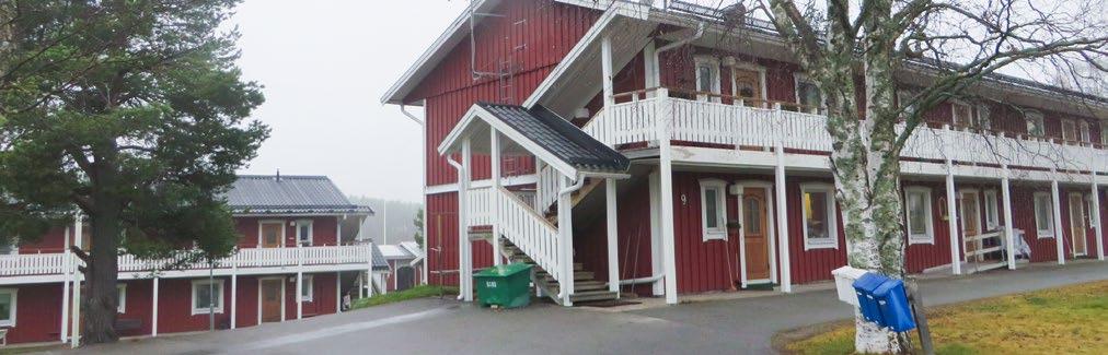 Flerbostadshus/marklägenheter. Förtätning längs byvägens östra sida. Området kräver uppfyllnad. Ej detaljplanelagt. Privat ägo (Karta punkt 5). Flerbostadshus/alt enbostadshus.