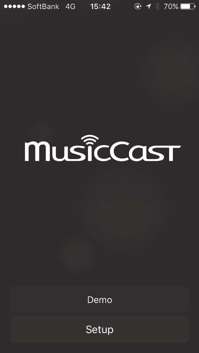 Anslut den mobila enheten som MusicCast CONTROLLER appen har installerats på till den trådlösa routern (åtkomstpunkt) i förväg. SSID och säkerhetskod för ditt nätverk krävs.