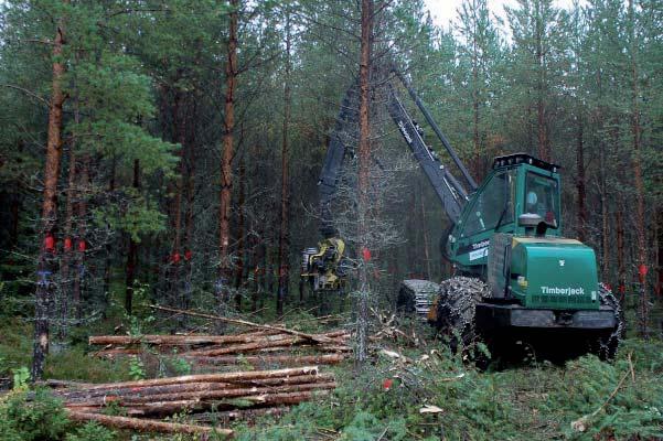 ARBETSRAPPORT FRÅN SKOGFORSK NR 685 2009 Skördarstorlek och metod i förstagallring av tall och gran STUDIER AV PRESTATION OCH KVALITET I FÖRSTAGALLRING