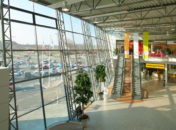 Överby Köpcentrum, Steen & Strøm i