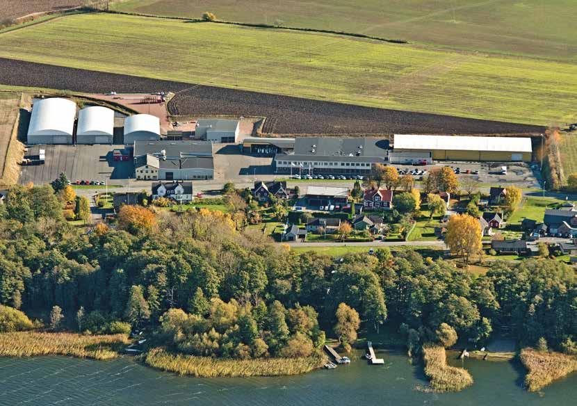 Huvudkontor och modern produktionsanläggning finns i Österslöv, en mil norr om Kristianstad i nordöstra Skåne VI TILLVERKAR ALLA PRODUKTER I VÅR EGEN FABRIK I SVERIGE.