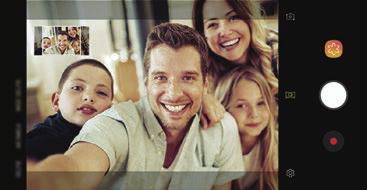 Appar och funktioner Läget Vidvinkelselfie Ta en vidvinkelselfie och få med så många personer som möjligt i bilden för att undvika att någon person inte kommer med.